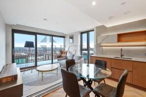 64, Saxon House, Parkland Walk, London SW6 2QD