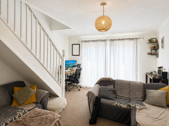 Living Room (1.png