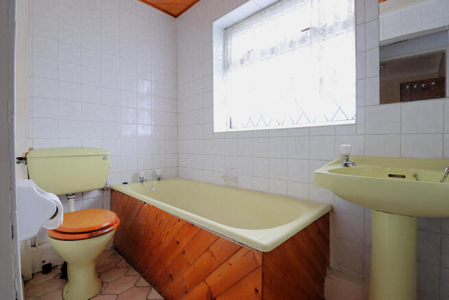 2 bed Terraced for sale Image 7