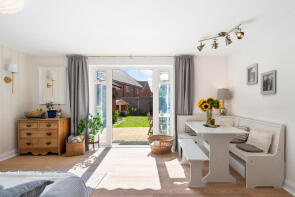 99, Fullbrook Avenue, Reading RG7 1FE
