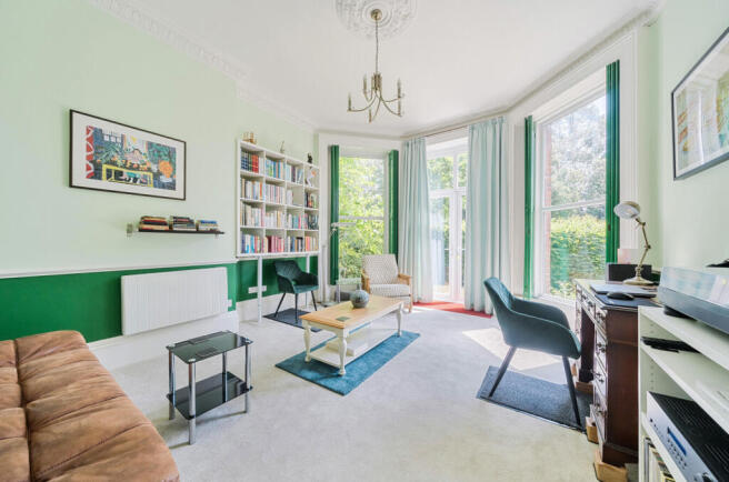 1296607-27-682f2e...