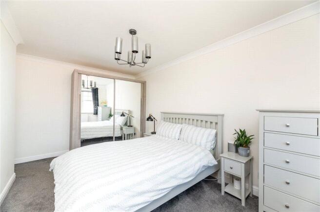3 bed Semi-Detached for sale Image 12