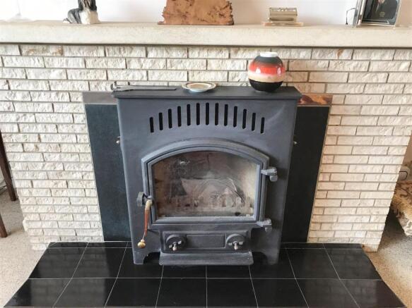 Sit Log Burner.JPG