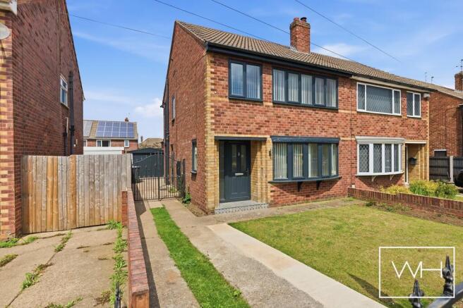 3 bed Semi-Detached for sale Image 9