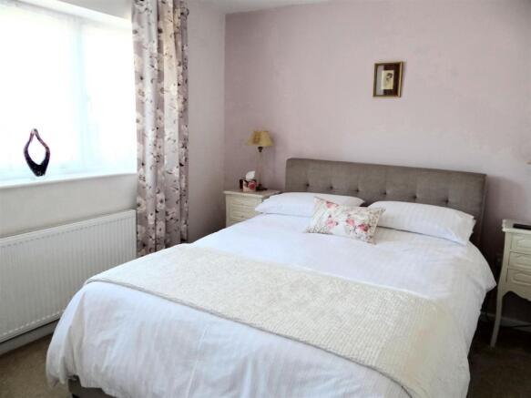Bedroom2.JPG