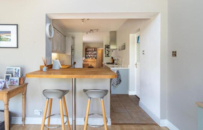 eastholme ave-19.jpg