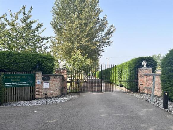 1 Atherstone Stables Gates.jpg