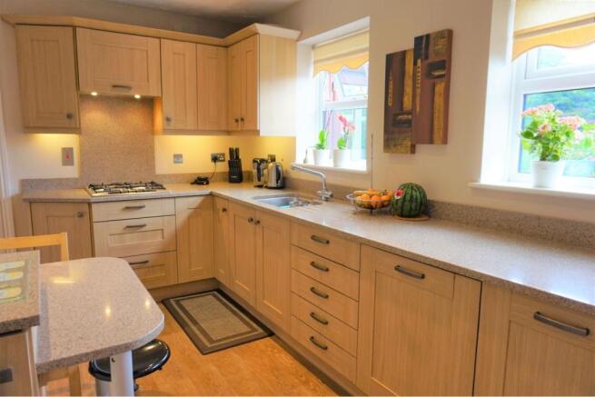 Kitchen/Breakfast