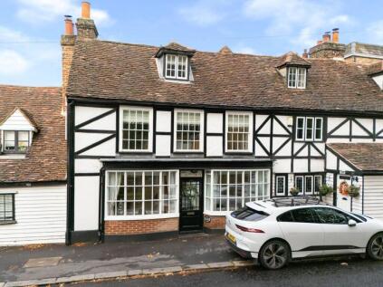 High Road, Chigwell