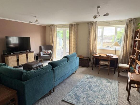 Living/Dining Room