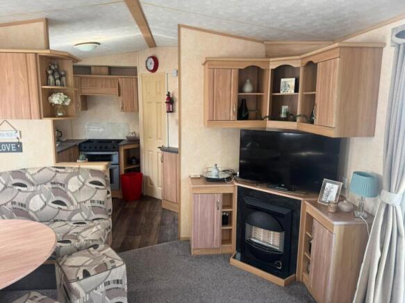 7 The Willows, Southview Holiday Park, Skegness, PE25 2LA, East Midlands, England, PE25 2LA, United Kingdom photo 4