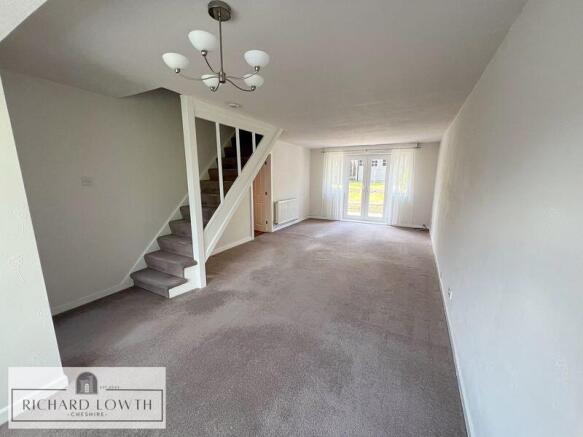 Open Plan Lounge/Dining Area