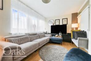 135, Abbots Park, London SW2 3QZ