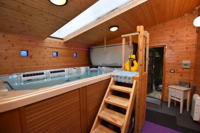 Spa Pool