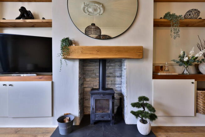 2 bed Terraced for sale Image 8
