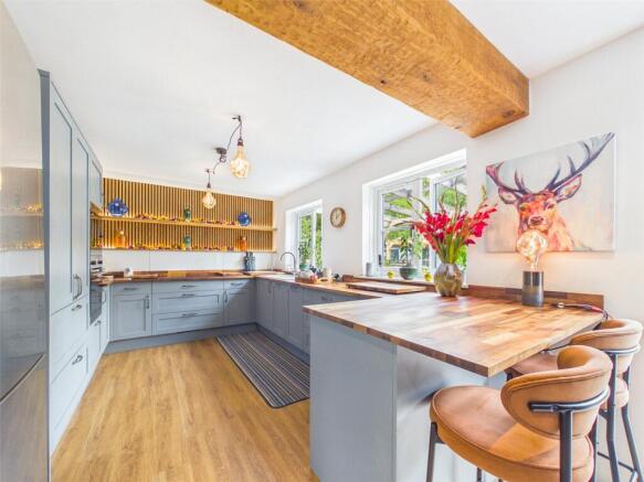 Burley Road, Bransgore, Christchurch, Dorset, BH23 photo 4