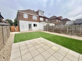 320a, Bitterne Road West, Southampton SO18 1BQ