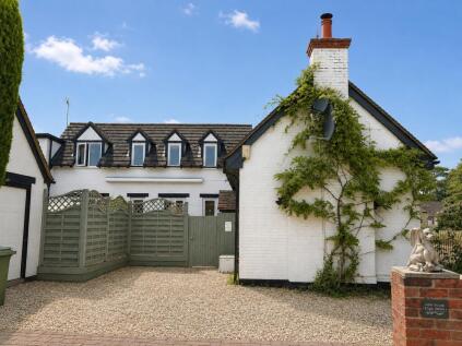 High Street, Fernham, Faringdon, Oxfordshire, SN7