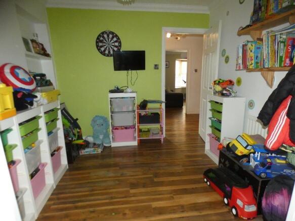 Photo 6