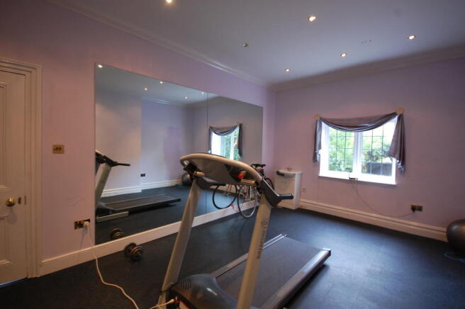 GYM