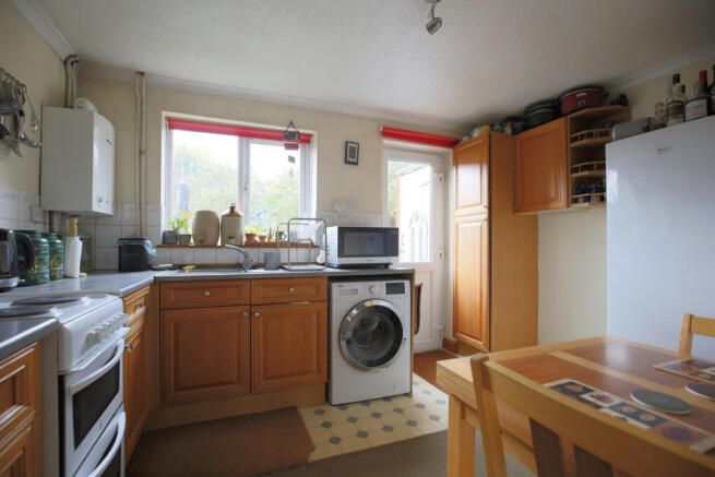 Kitchen/dining