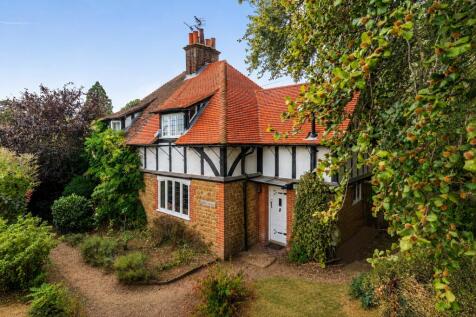 The Street, Compton, Guildford, Surrey, GU3