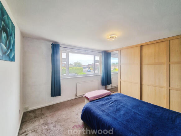 4 bed Detached for sale Image 12