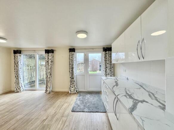 Kitchen / Dining Room