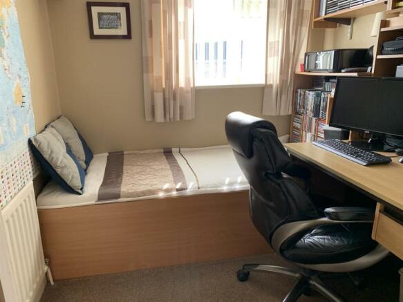 Bedroom4.jpg