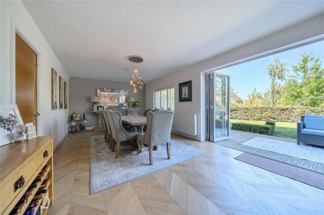 Dining Area/Snug