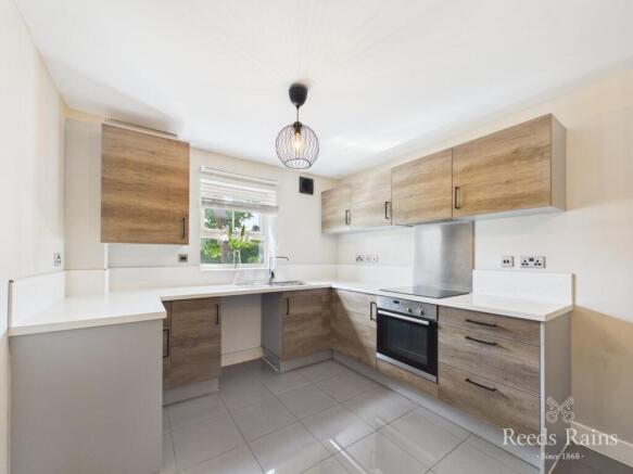 4 bed Terraced for sale Image 11