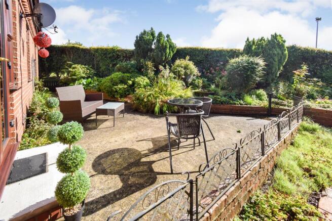 1 bed Cottage for sale Image 11