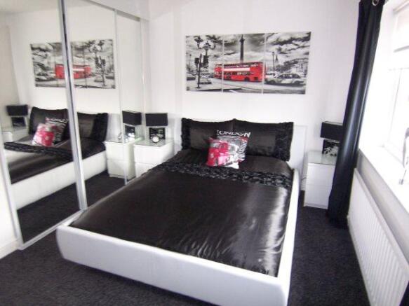BEDROOM 3 (FRONT)