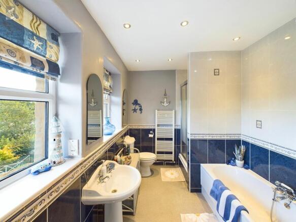 Family bathroom