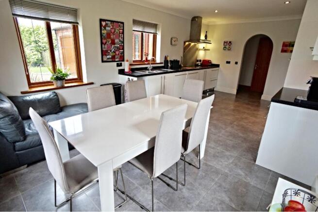 Kitchen / Diner