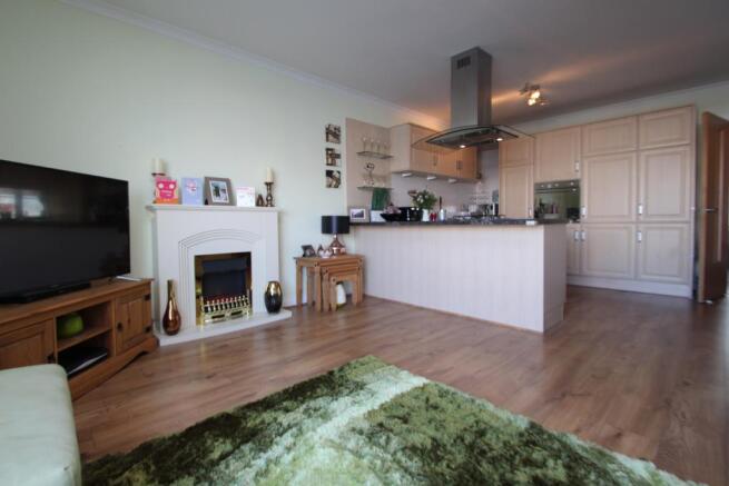 Lounge/kitchen