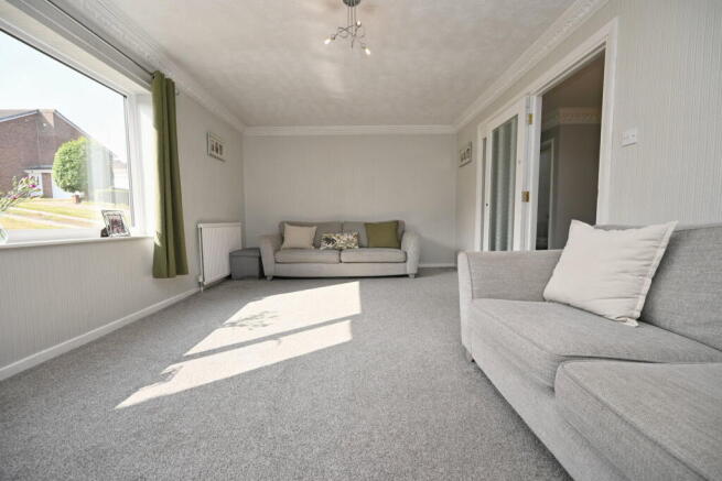 4 bed Detached for sale Image 5