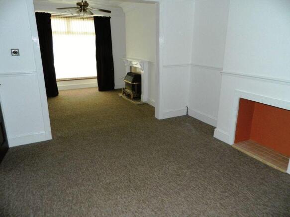 Dining room to...