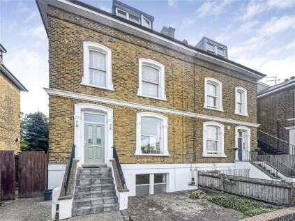 Station Road, Twickenham, TW1