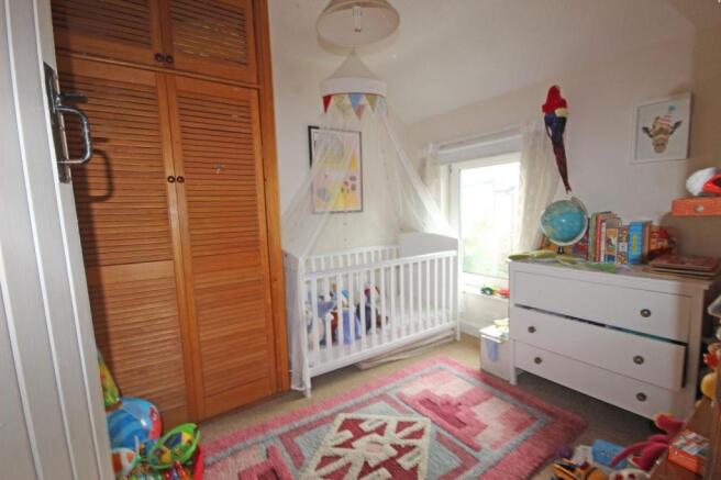 Bedroom..JPG