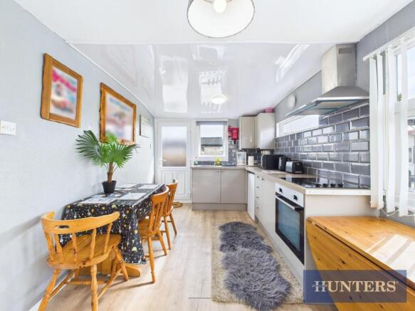 2 bed Chalet for sale Image 4