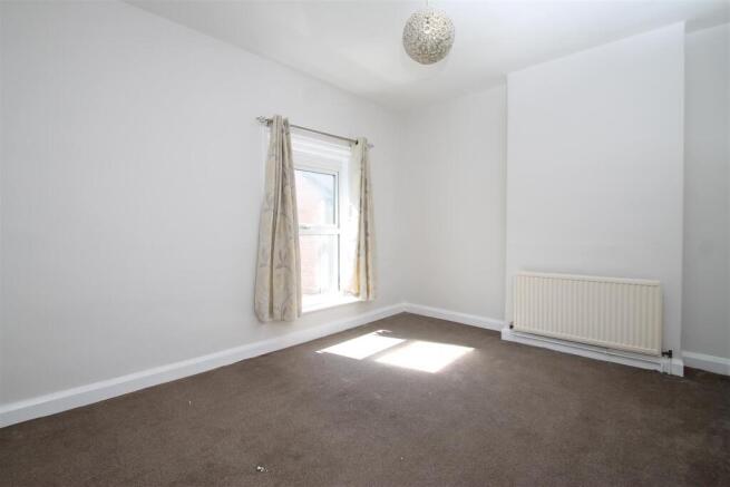 2 bed Terraced for sale Image 7