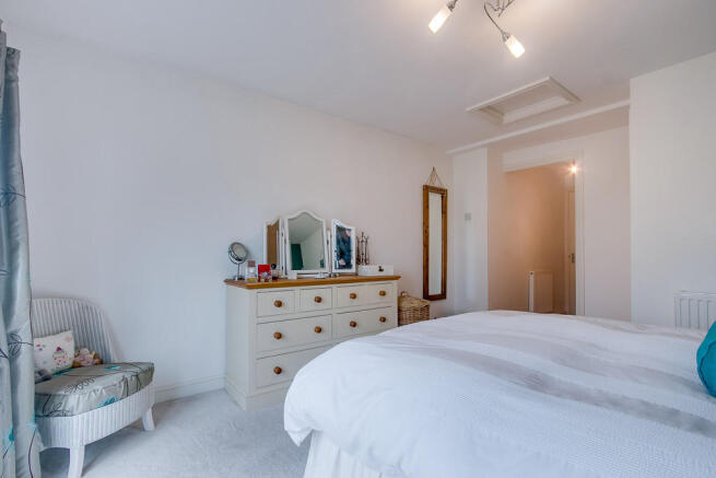 Master Bedroom - ...