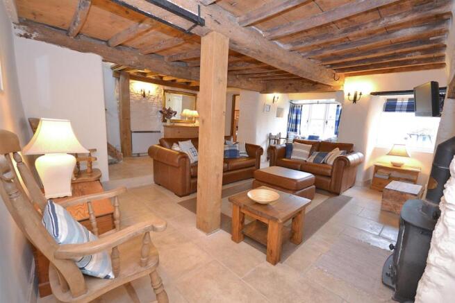 Cob Cottage sitting room (3)_R.jpg