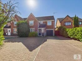 6, Largent Grove, Ipswich IP5 2YX