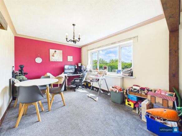 3 bed Detached for sale Image 9