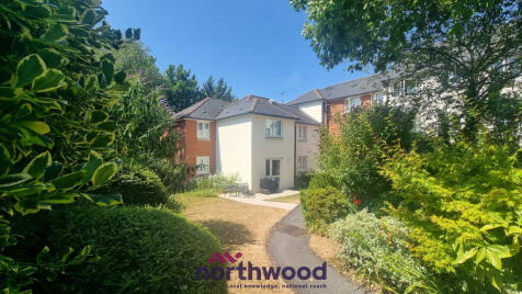 Mowbray Court, Heavitree, Exeter, EX2