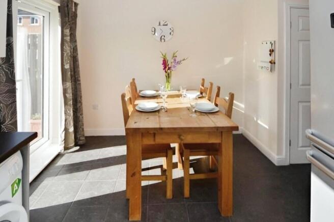 Dining Room/Kitchen