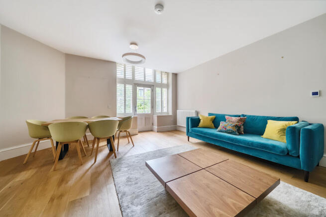 Dining/Sitting Room