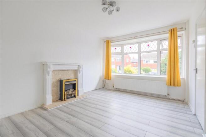 4 bed Semi-Detached for sale Image 7